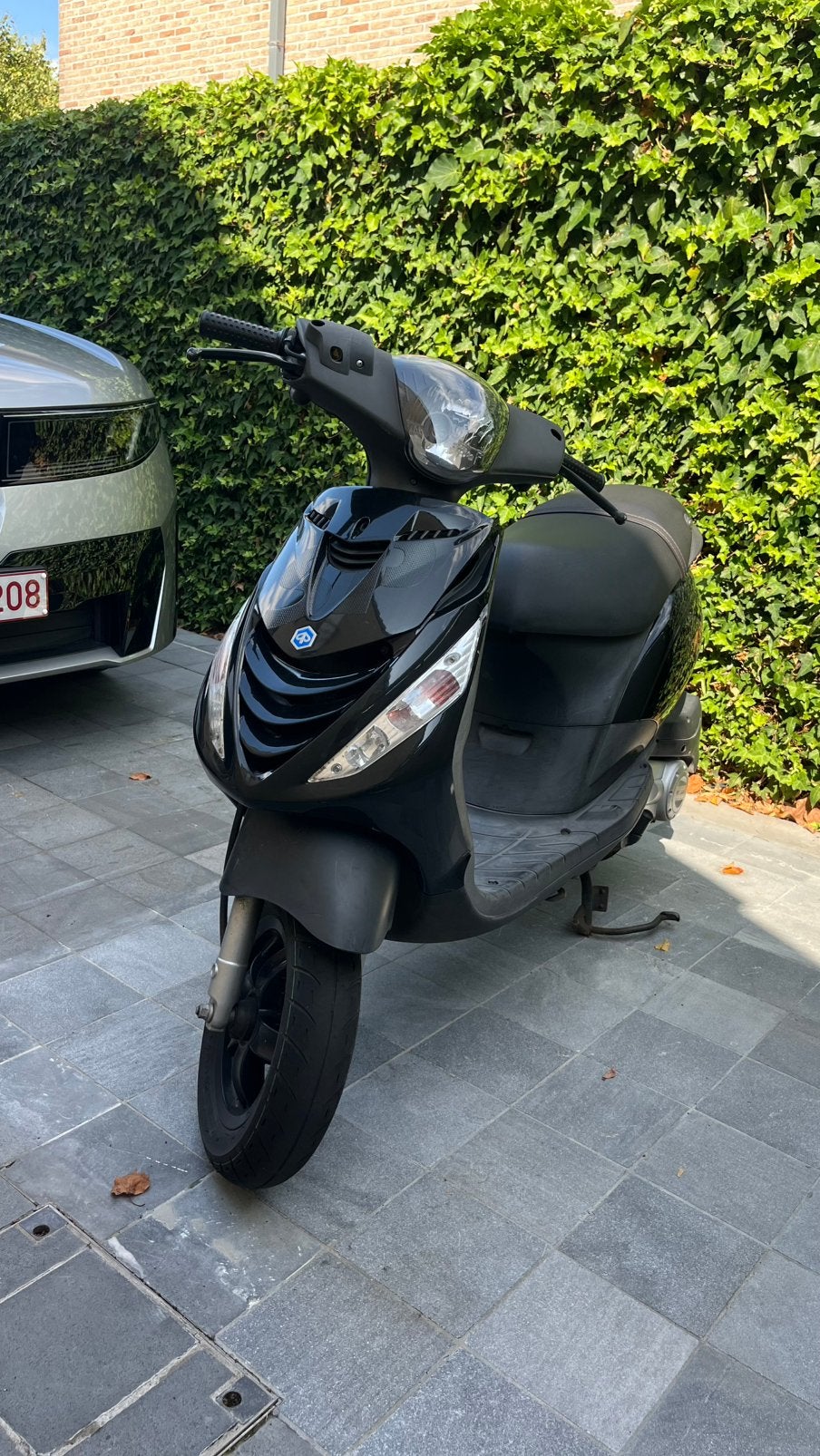 Fermeture éclair Piaggo noire, Vélos & Vélomoteurs, Scooters | Piaggio, Zip, Classe B (45 km/h), Enlèvement, Utilisé