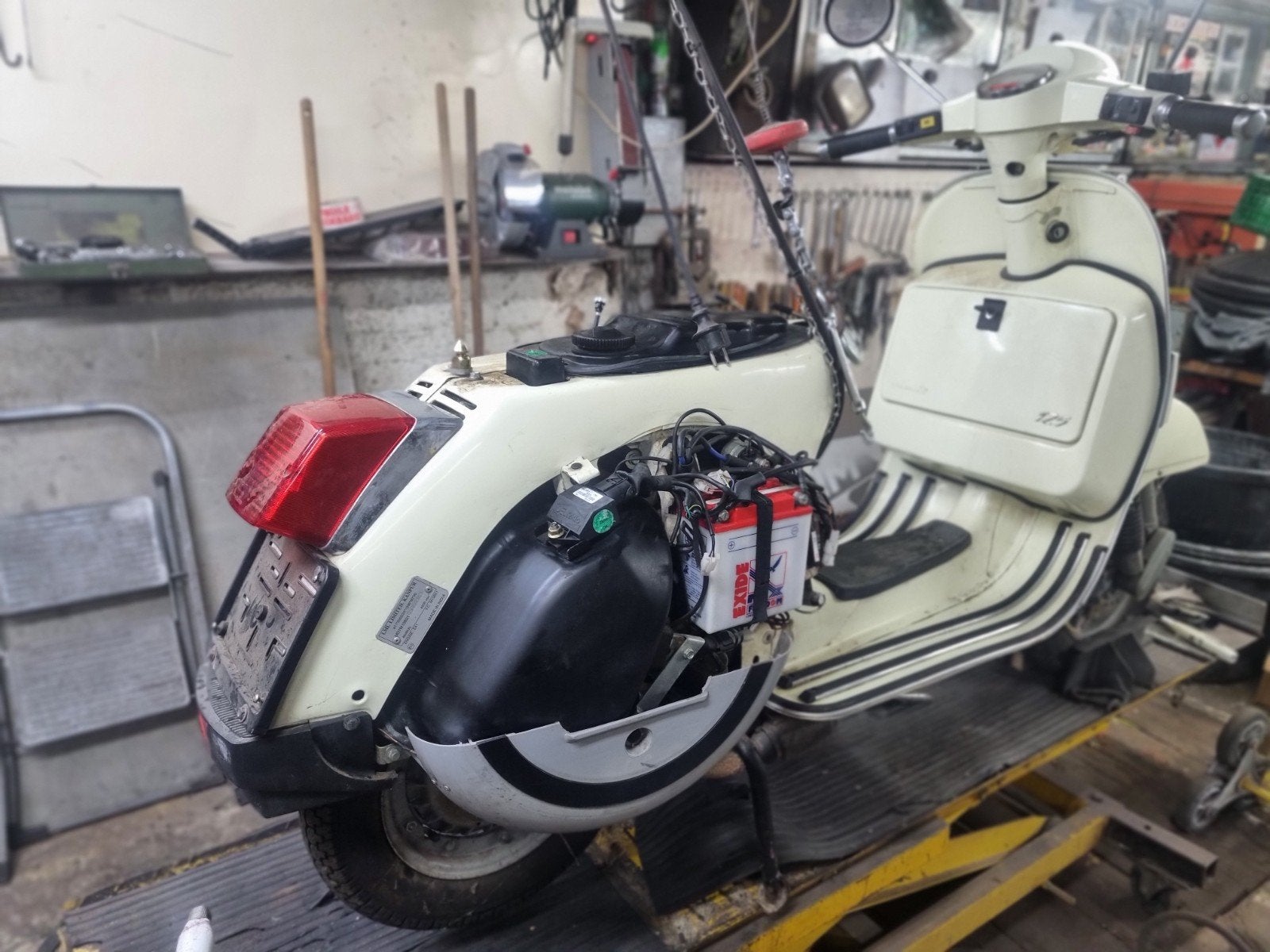 motor vespa lml 125cc doe een bod, Ophalen