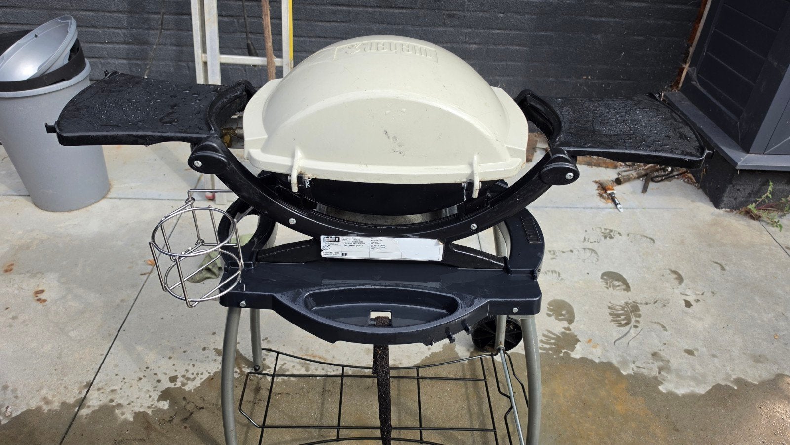 Weber gas BBQ, Ophalen
