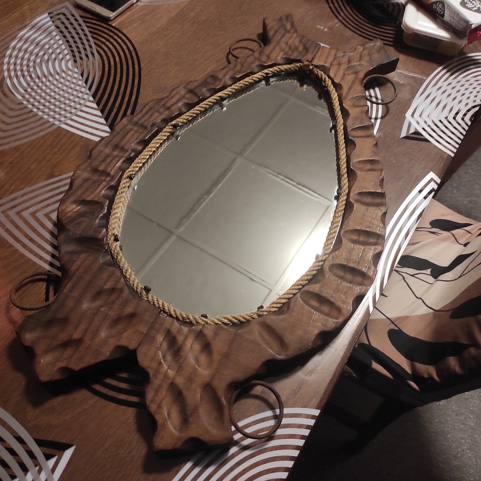 Grand miroir vintage en bois sculpté et corde - Style brut /, Antiek en Kunst, Ophalen