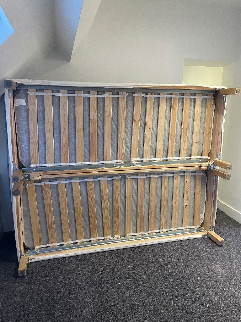 Cadre de lit Espevär, matelas valdeväg ikea, Maison & Meubles, Chambre à coucher | Matelas & Sommiers, Matelas, Enlèvement, Utilisé