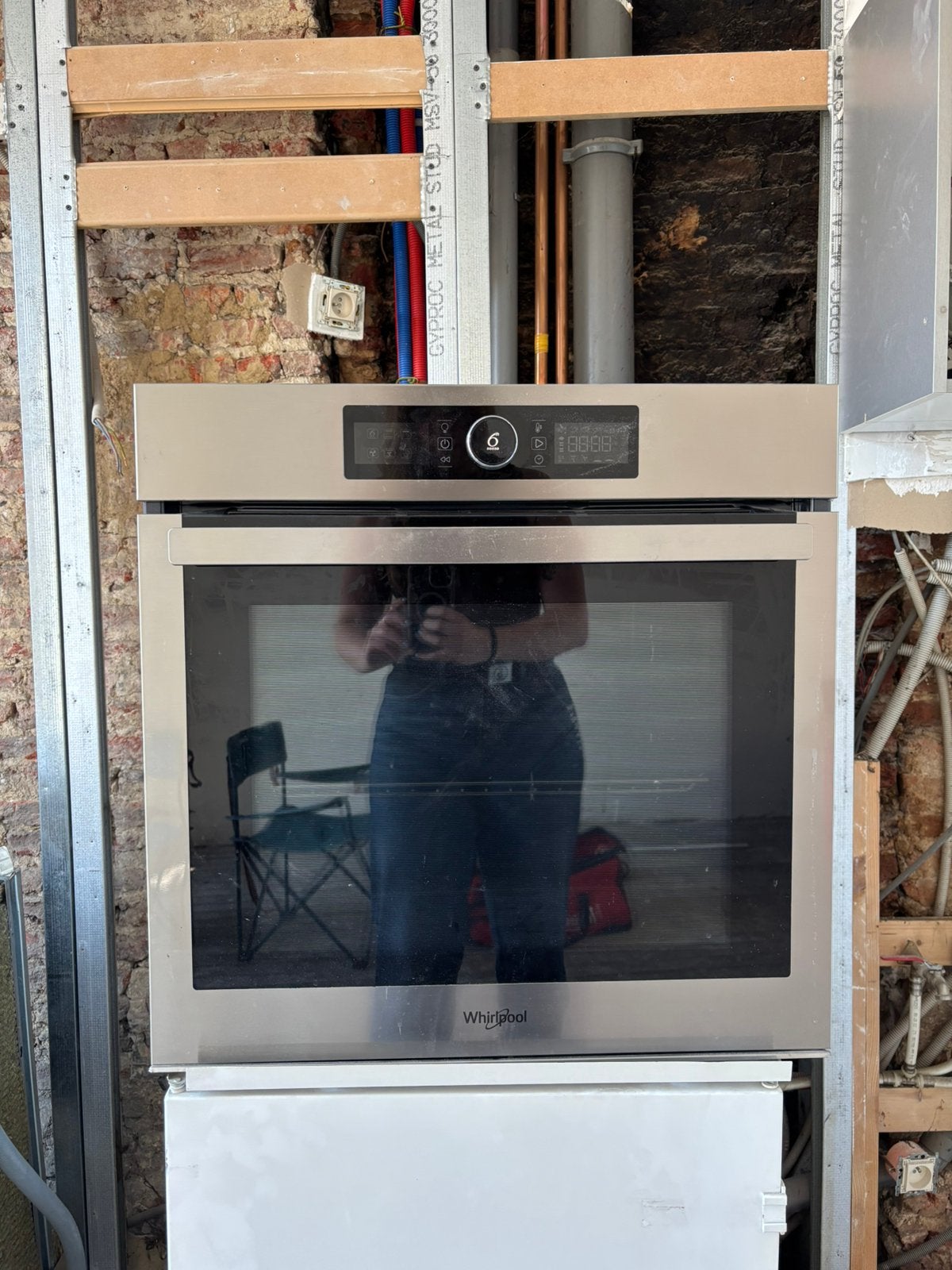 Oven Whirlpool 5 jaar oud, Elektronische apparatuur, Ovens, Ophalen, Zo goed als nieuw, Whirlpool, Oven