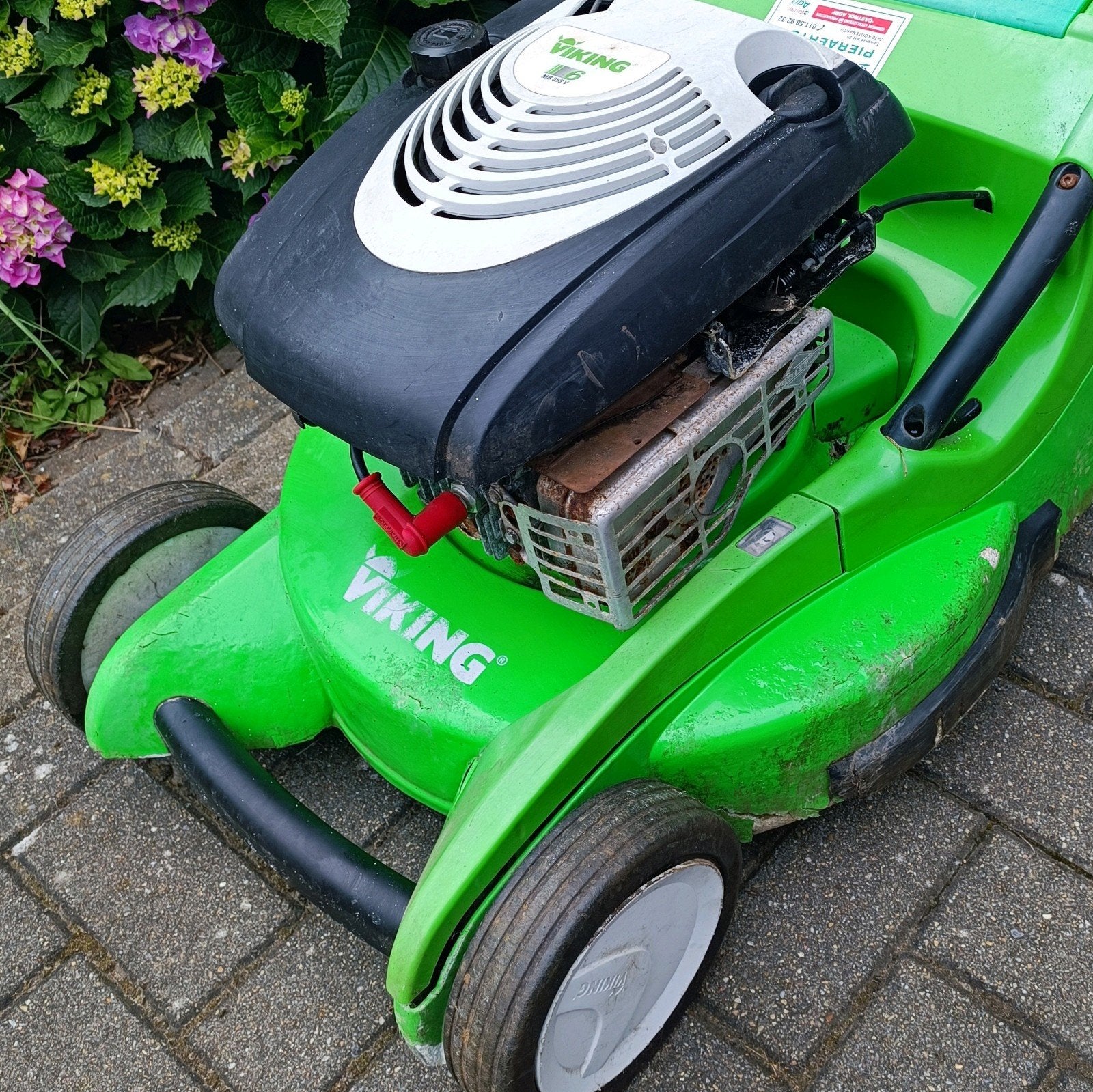 ik zoek benzine grasmaaier, Ophalen