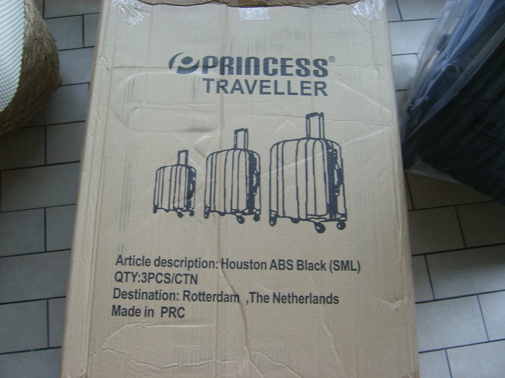 Set van 3 hardcase trolleys met wieltjes, Ophalen, Nieuw, Hard kunststof, Wieltjes