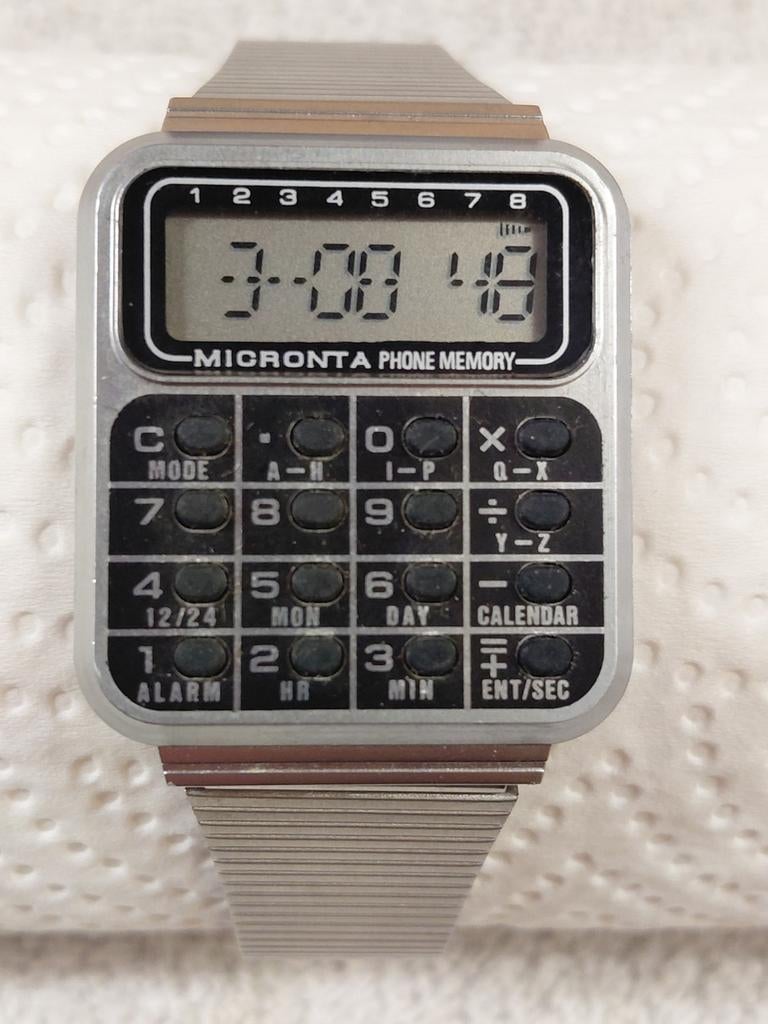Micronta horloge met telefoongeheugen, Ophalen, Zilver