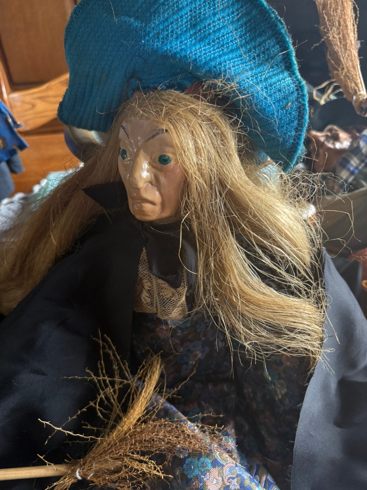 Sorcière décorative vintage Visage enporcelaine Chapeau bleu, Enlèvement, Textile, Autres techniques, Figures