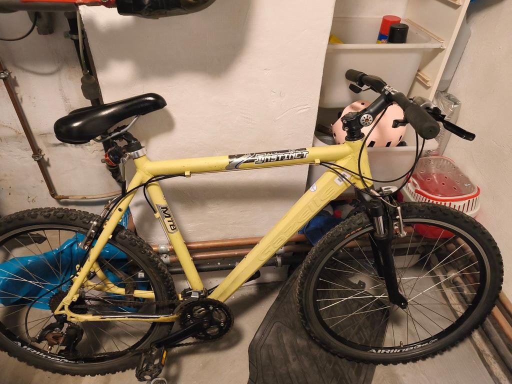 gazelle Fiets geel, Fietsen en Brommers, Elektrische fietsen, Ophalen of Verzenden, Zo goed als nieuw, Gazelle