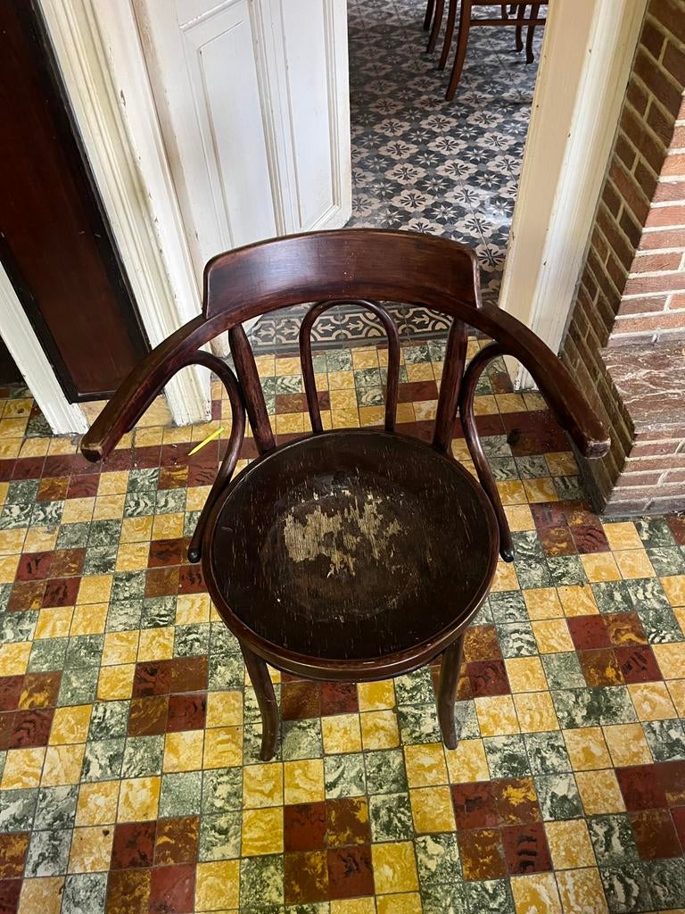 Vintage Thonet caféstoel met armleuningen, Antiek en Kunst, Ophalen