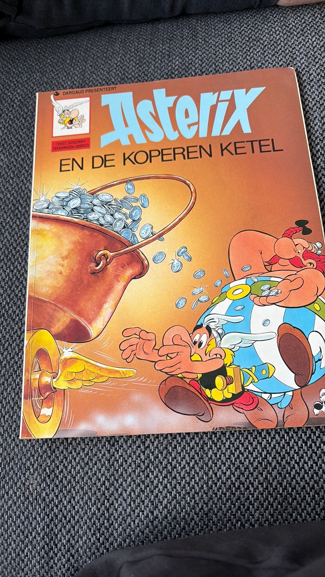 Strip Asterix en de koperen ketel, Enlèvement ou Envoi, Utilisé