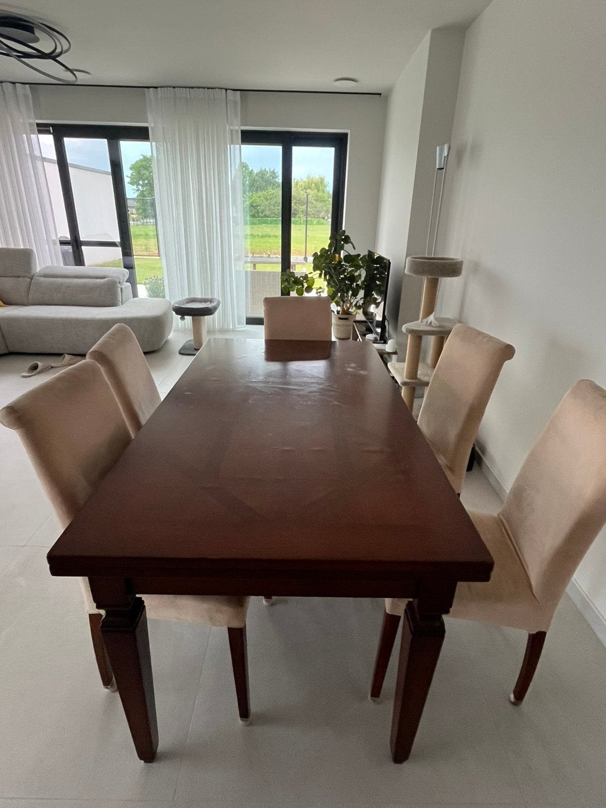 Houten tafel en vier stoelen, Enlèvement, Utilisé, 4 à 6 chaises