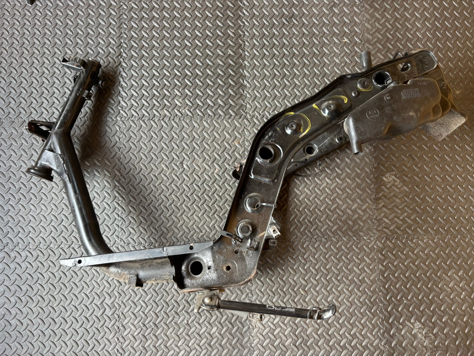 Piaggio Type frame (Duitse B klasse papieren), Ophalen, Piaggio, Frame, Zo goed als nieuw