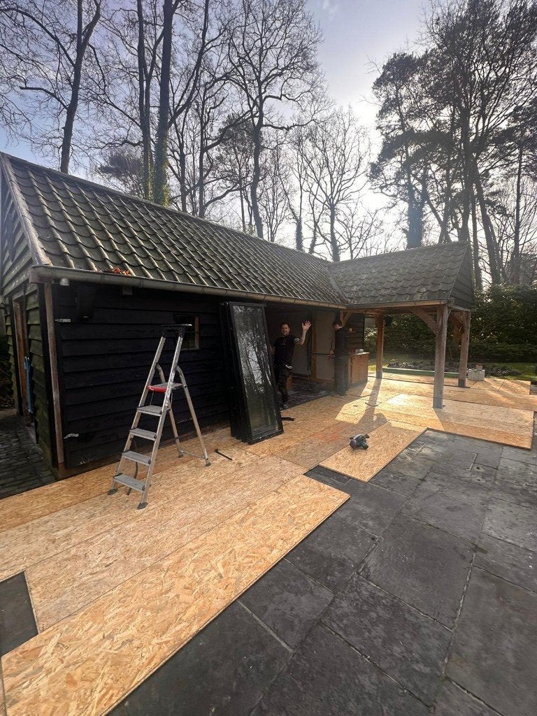 Houten eiken bijgebouw poolhouse, 200 à 400 cm, Grotstraat 36, Support@amtrading.be, Enlèvement