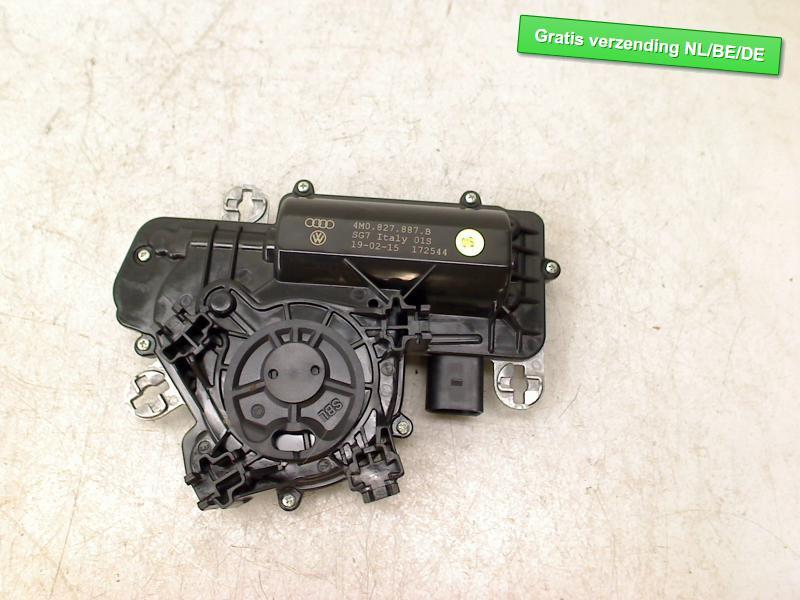 MOTOR ACHTERKLEP L sluithulp SQ7 (4MB / 4MG) (4m0827887b), Gebruikt, Dhr. R. de Gouw, Audi, De Bloemendaal 21 21
5221 EB  'S HERTOGENBOSCH, NL