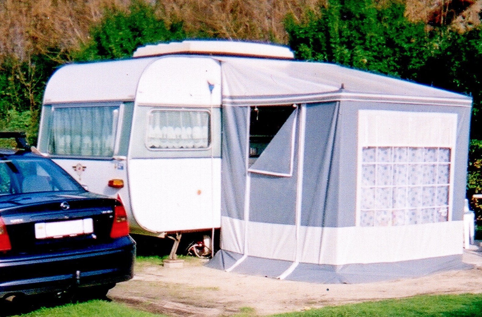 Caravane De Reu avec 2 auvents, Caravanes & Camping, Autres marques, Auvent, Jusqu'à 4 m, Particulier