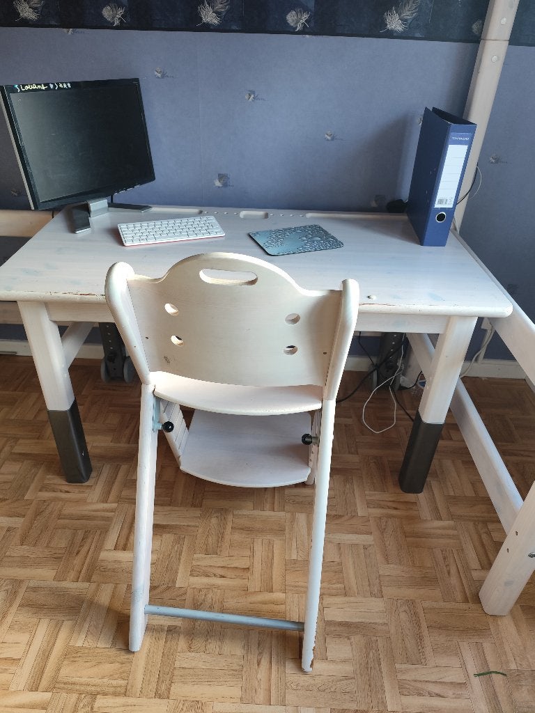 Bureau Flexa blanchi +chaise, Enlèvement, Utilisé, Bois