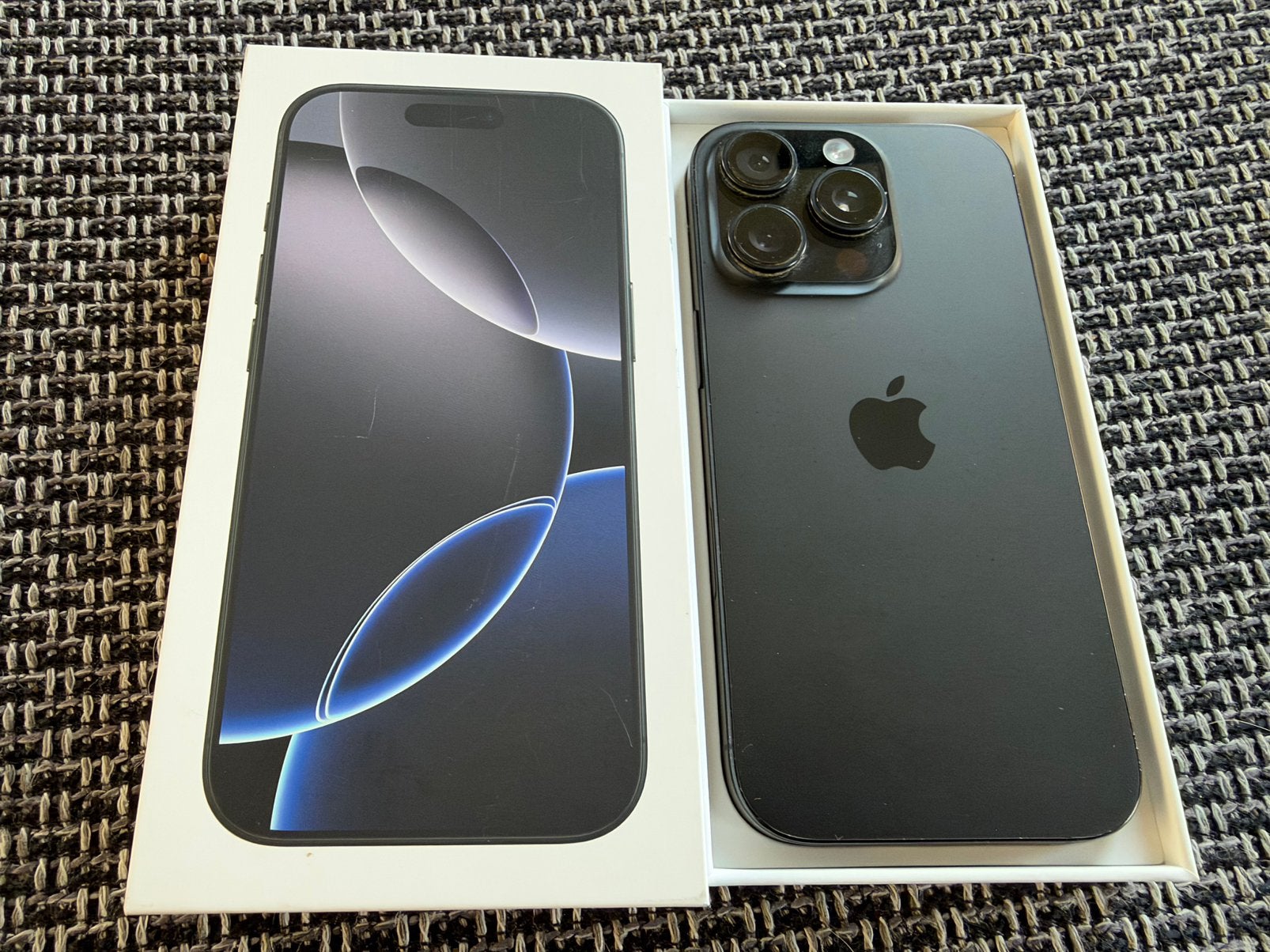 Iphone 16pro 128GB in prima staat, Télécoms, IPhone 16 Pro, 128 GB, 89 %, Comme neuf