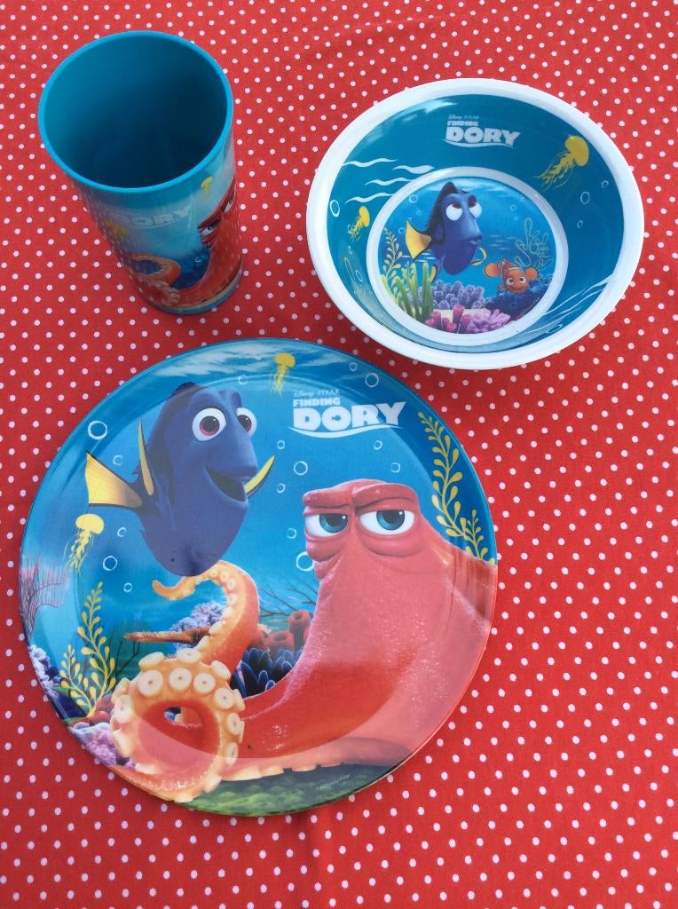DORY EETSET : BORDJE + KOMMETJE+ BEKER, Kinderen en Baby's, Ophalen of Verzenden, Zo goed als nieuw, Overige typen