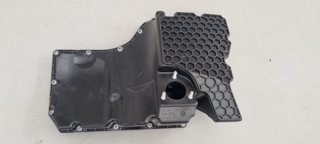 Onderste oliepan Audi A4 Quatro A5 Sportback Q5Q7 06L103598R