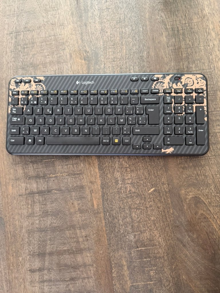 Logitech K360 draadloos toetsenbord, nieuwstaat, Computers en Software, Toetsenborden, Draadloze ontvanger, Logitech, Azerty, Ophalen of Verzenden