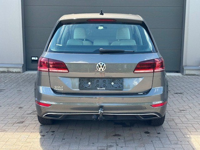 VW Golf Sportsvan benzine 150pk automaat, Monovolume, 4 cilinders, Leder, 5 deurs