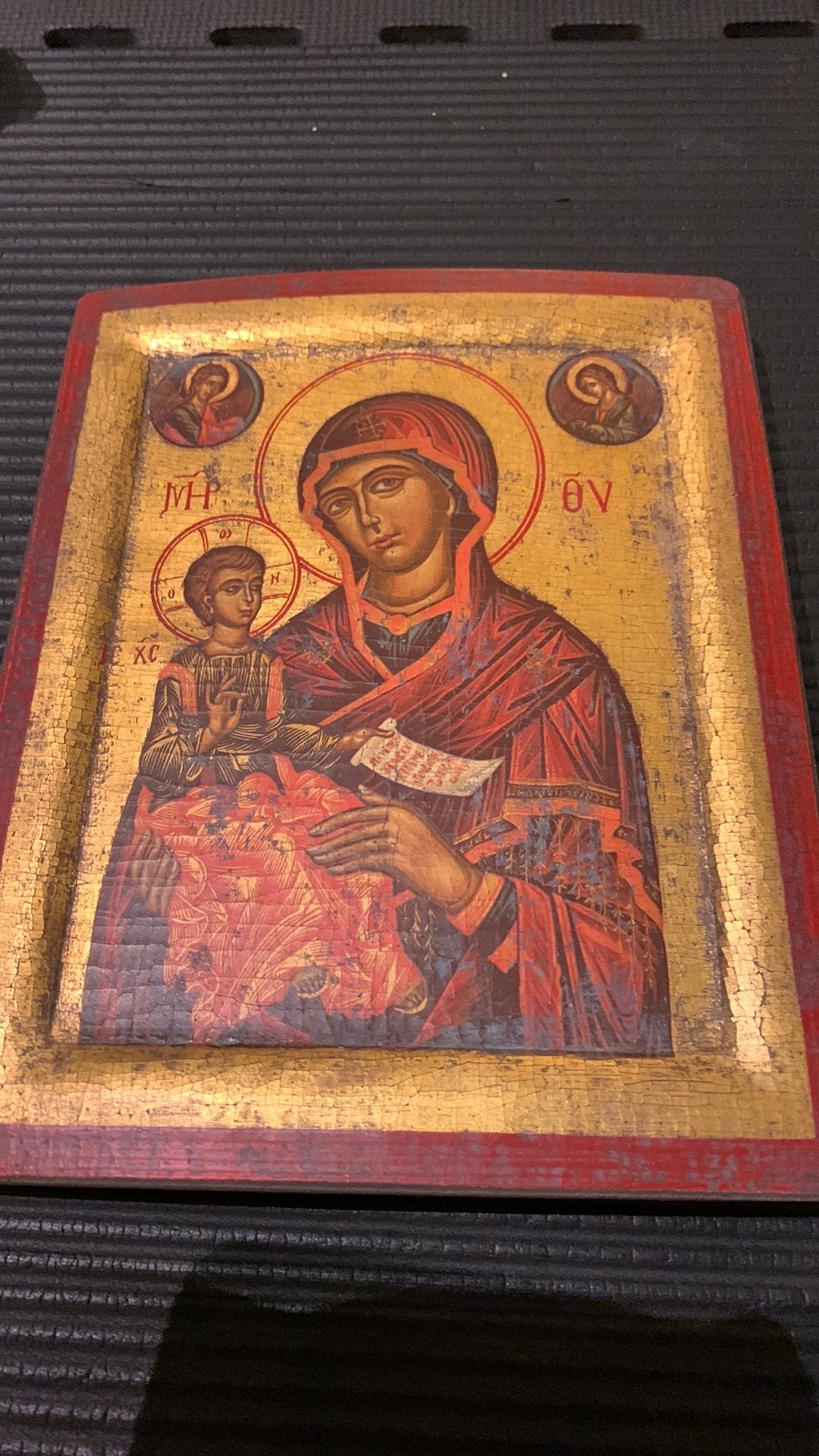 Icône byzantine sur bois, Enlèvement