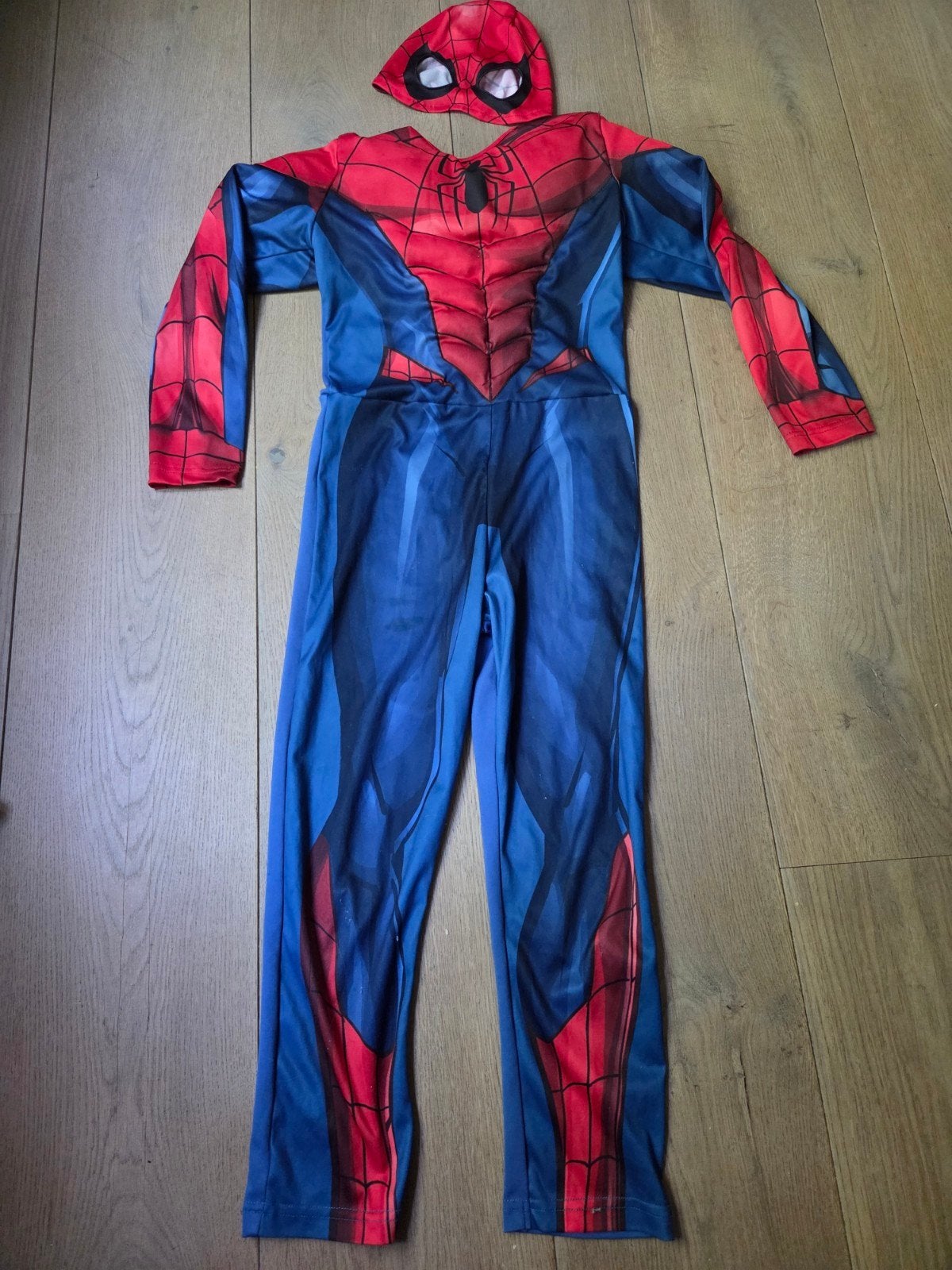 Spiderman pak H&M 122/128, Ophalen of Verzenden