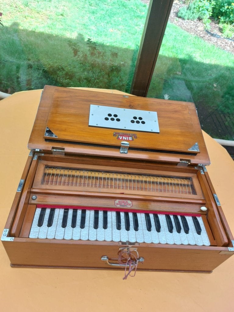 Harmonium indien, marque Bina, modèle 23B, Musique & Instruments, Enlèvement, Utilisé