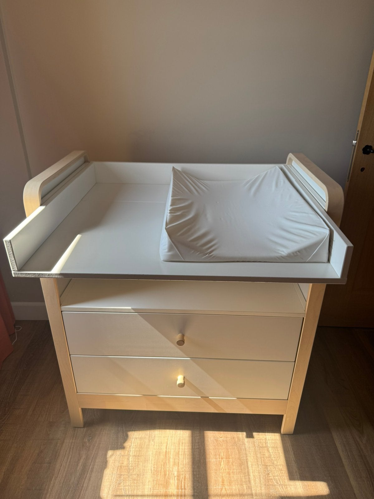IKEA ÄLSKVÄRD changing table, Ophalen, Zo goed als nieuw