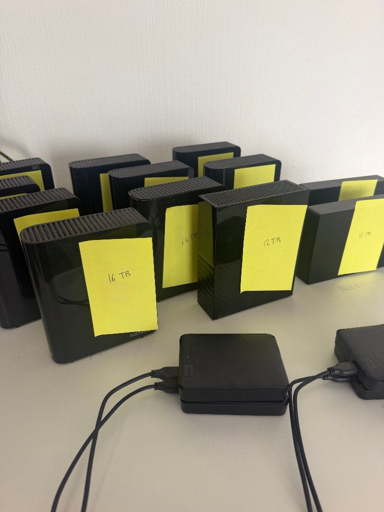 Disques durs externes de 5 To à 16 To — 100 % Health, Informatique & Logiciels, Disques durs, 5 - 16TB, Enlèvement ou Envoi, HDD
