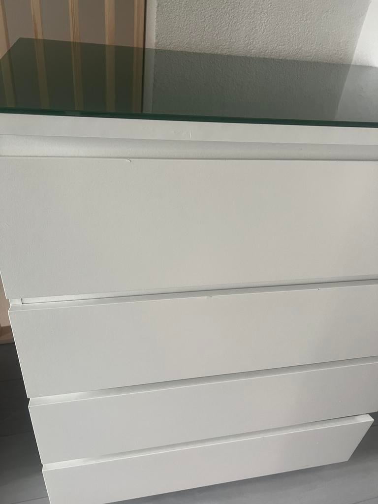 IKEA malm ladekast, Ophalen, Zo goed als nieuw