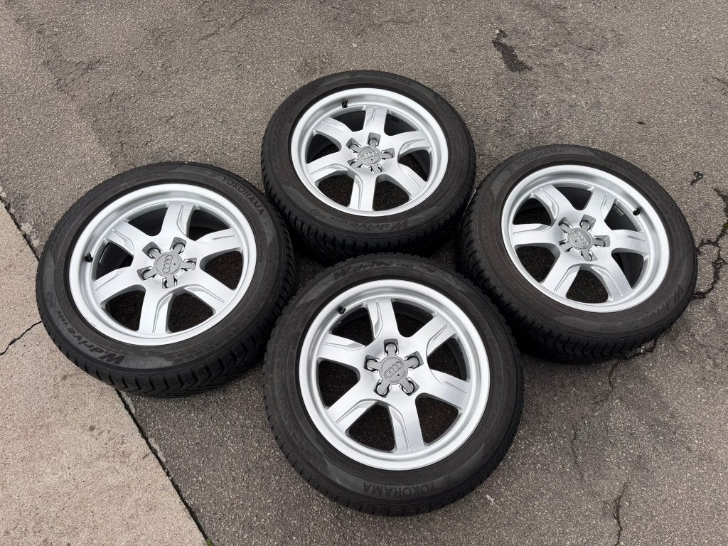 Audi 4x jantes Alu originales + pneus 225 50 17, Autos : Pièces & Accessoires, Pneus & Jantes, Pneus et Jantes, 17 pouces, Enlèvement