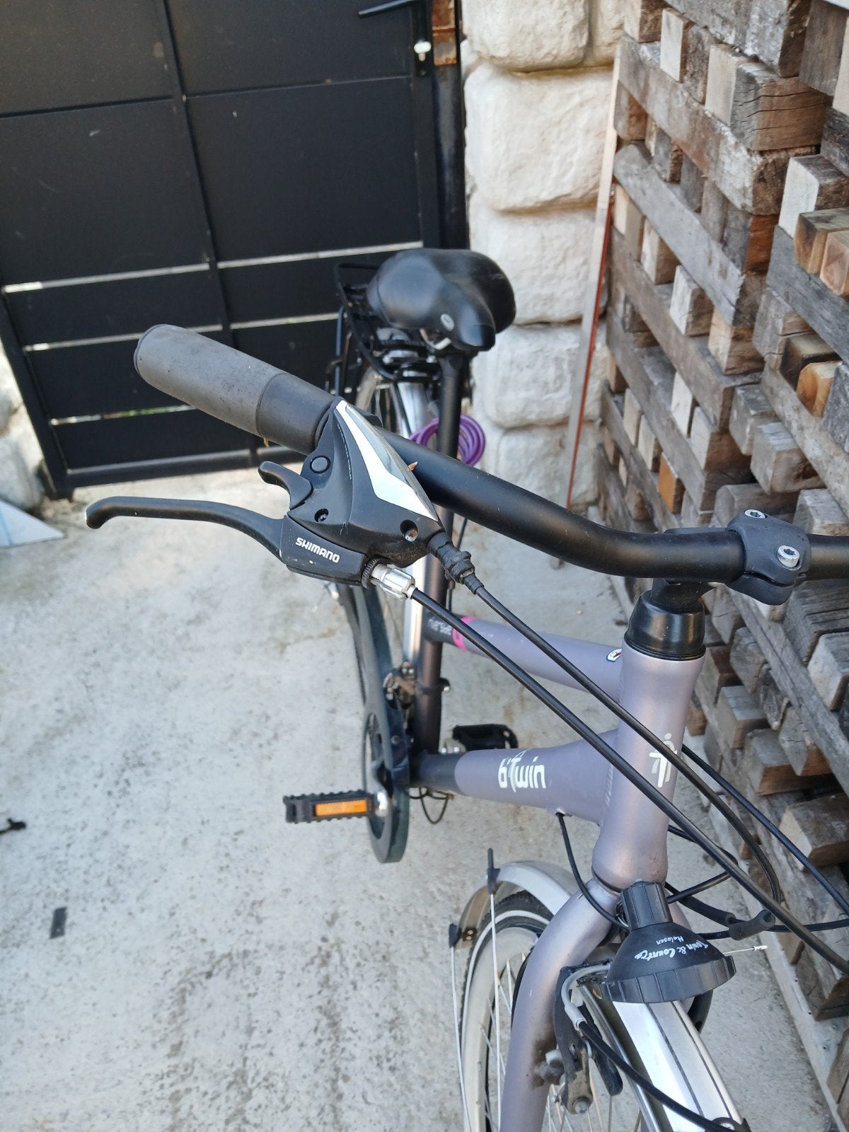 velo femme, Enlèvement