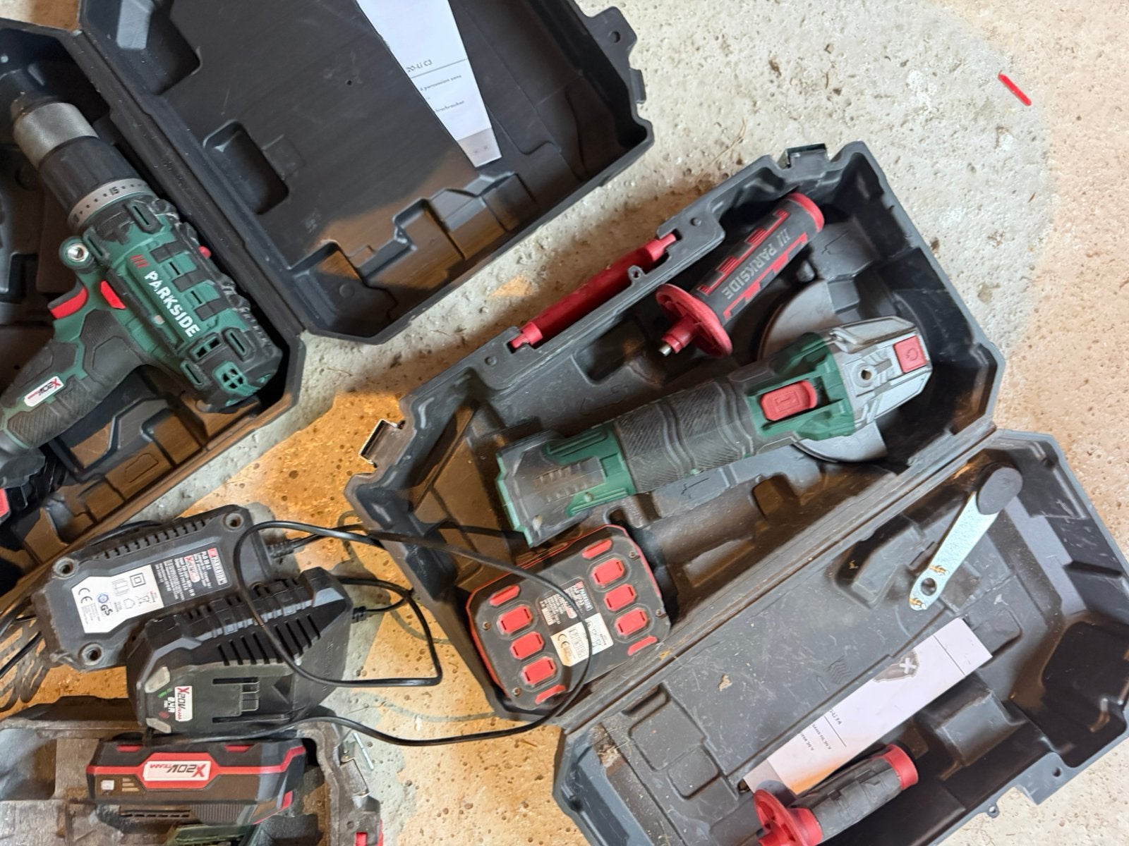 Kit complet parkside avec plusieurs batteries, Bricolage & Construction, Outillage | Foreuses, Enlèvement, Utilisé, Autres types