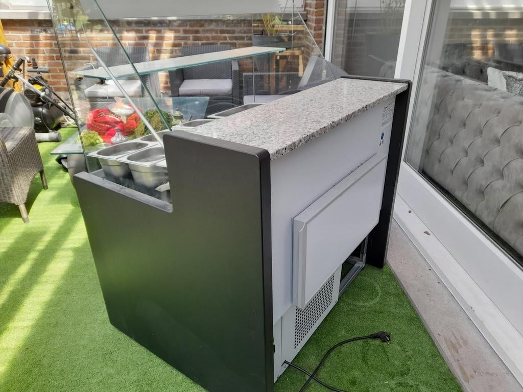 Frigo de snack, Ophalen
