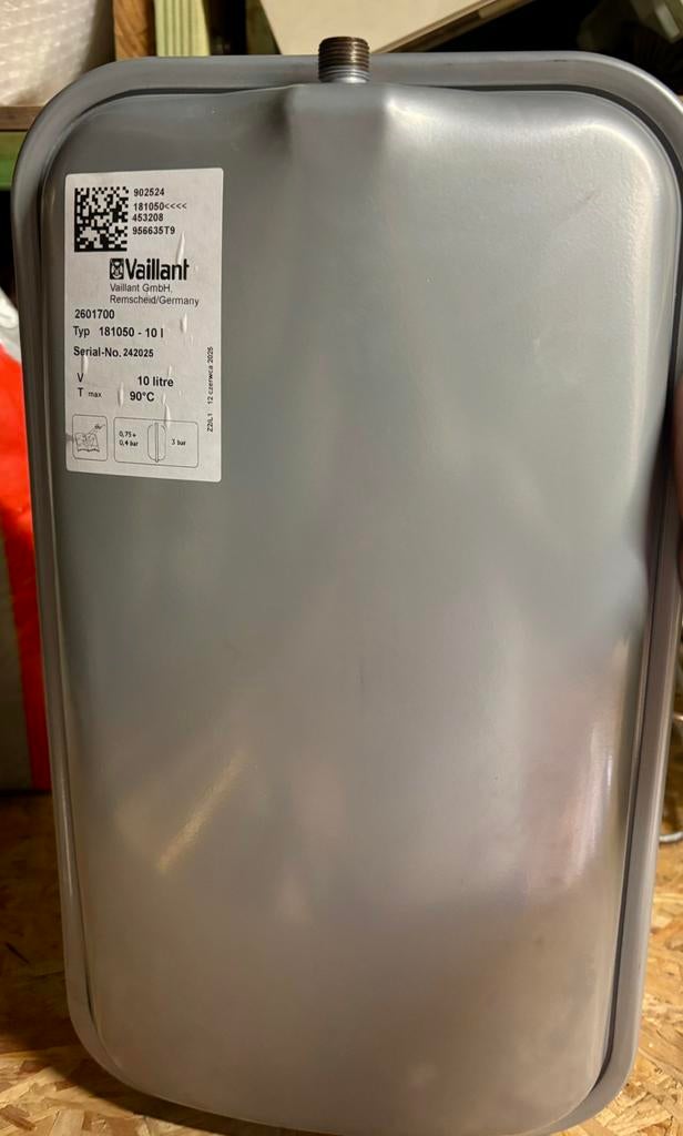 Expansievat vaillant 10liter, Ophalen, Nieuw, Aardgas, Onderdeel