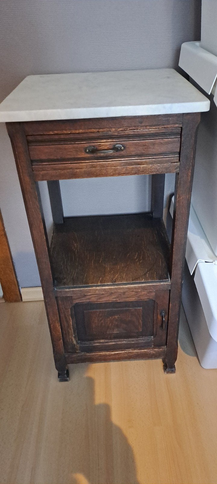 eiken kastje met marmer tabled, Ophalen, Gebruikt, Minder dan 45 cm, 70 cm of meer