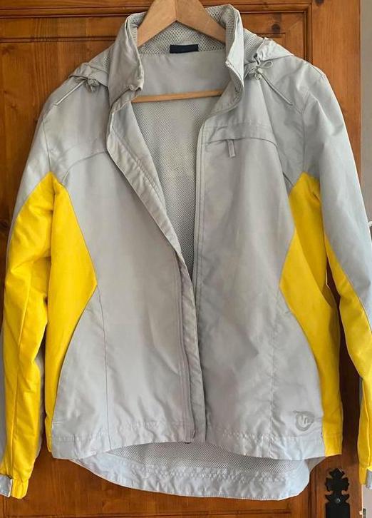 Taille de la veste de cyclisme Movement pour femmes, Vélos & Vélomoteurs, Vêtements d'extérieur, M, Femmes, Comme neuf