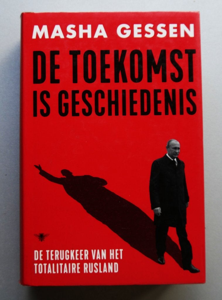 De toekomst is geschiedenis – Masha Gessen, Enlèvement ou Envoi, Comme neuf