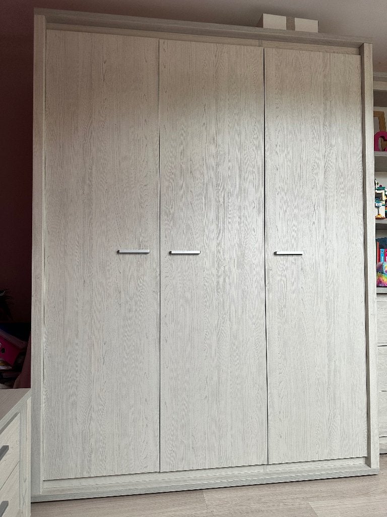 Garde robe 3 portes étagères et penderie, Enlèvement, Comme neuf, Avec espace de penderie