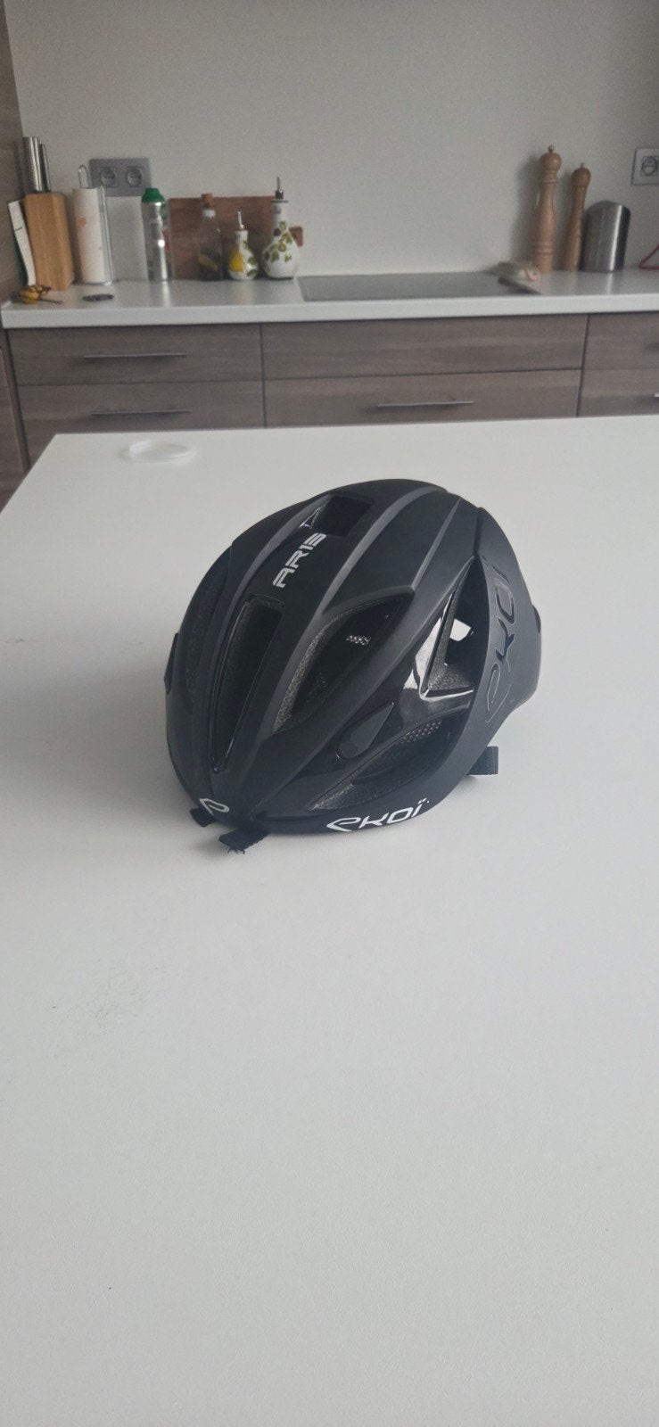 Ekoï fietshelm AR13, Fietsen en Brommers, Ophalen