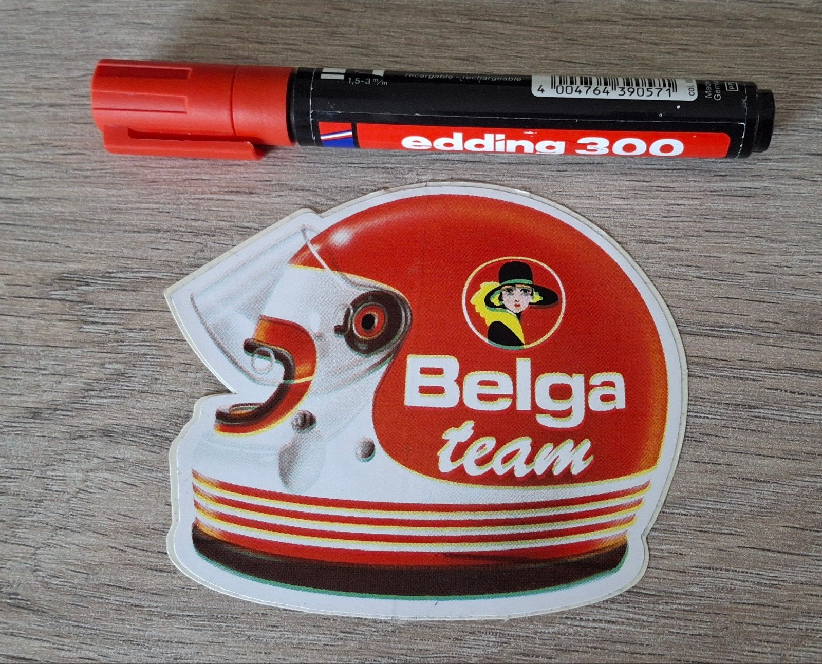 autocollant, casque, tabac, cigarettes, marque : Belga team, Enlèvement ou Envoi, Comme neuf, Marque