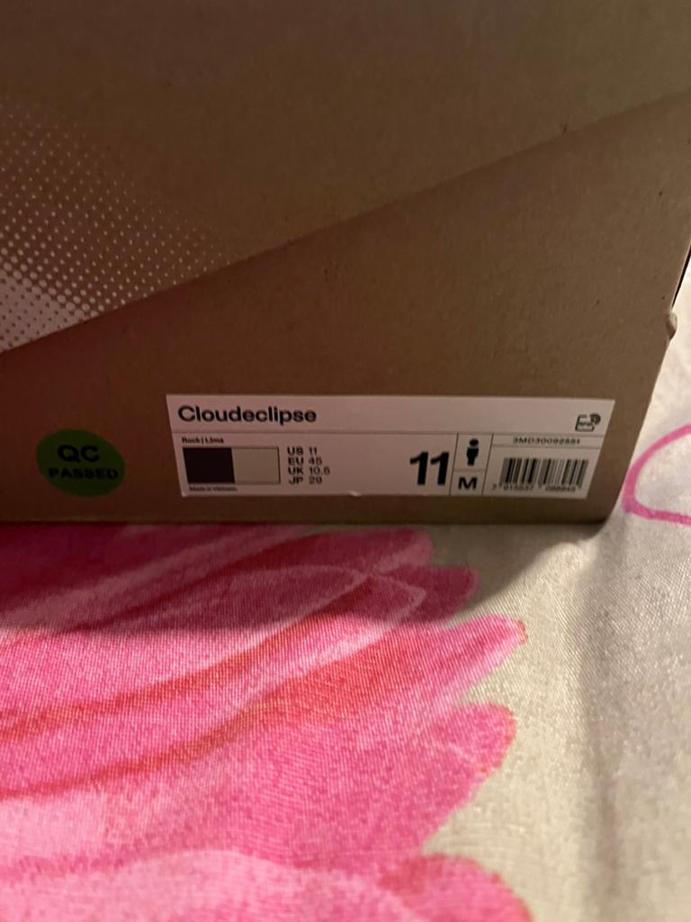 Loopschoenen on, Sport en Fitness, Overige merken, Hardloopschoenen, Ophalen of Verzenden, Zo goed als nieuw