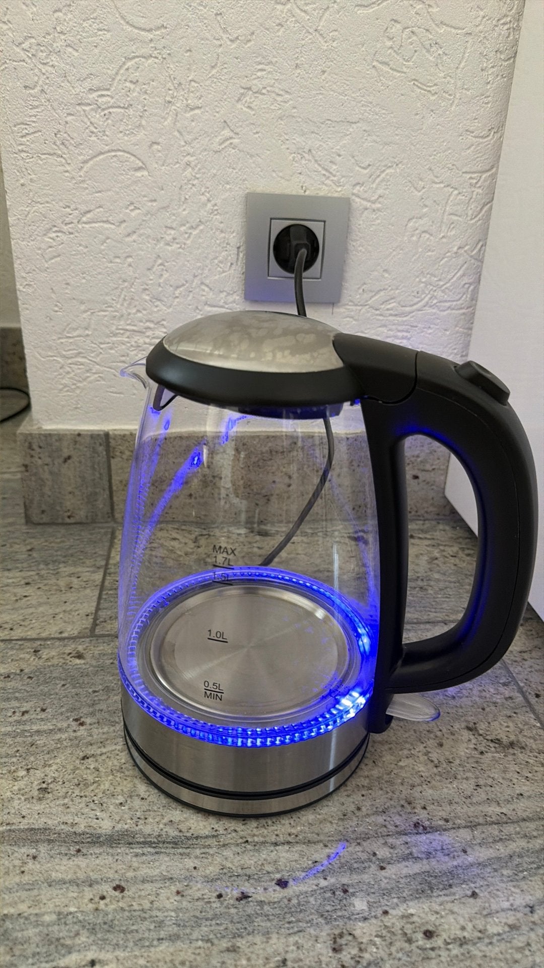 Glazen waterkoker met blauw licht, Electroménager, 1 à 2 litres, Enlèvement, Comme neuf, Sans fil