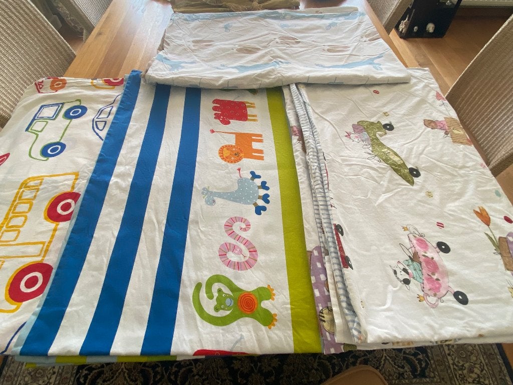 4 Housses couette enfant 150x200 + 1 protège matelas  imper., Garçon ou Fille, Lot de plusieurs pièces, Housse de couette, Enlèvement