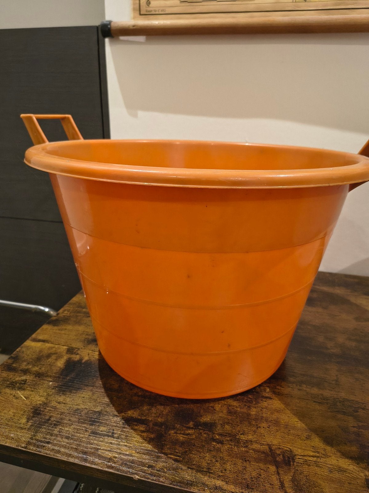 2 grands seaux ronds de bacs en plastique dur, Enlèvement