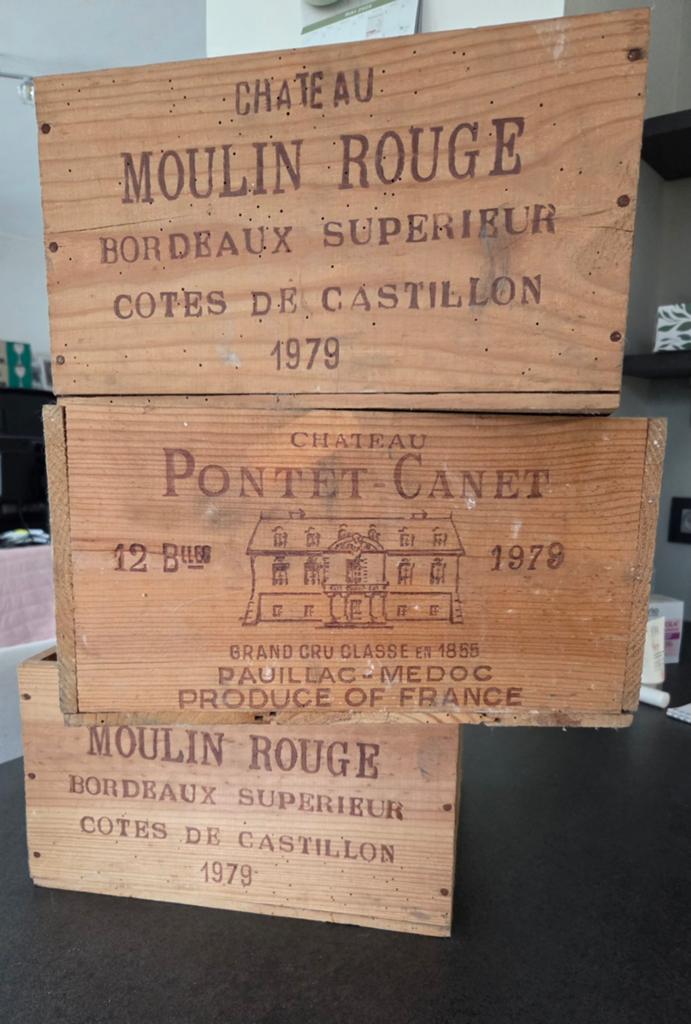 Caisses à vin, Enlèvement