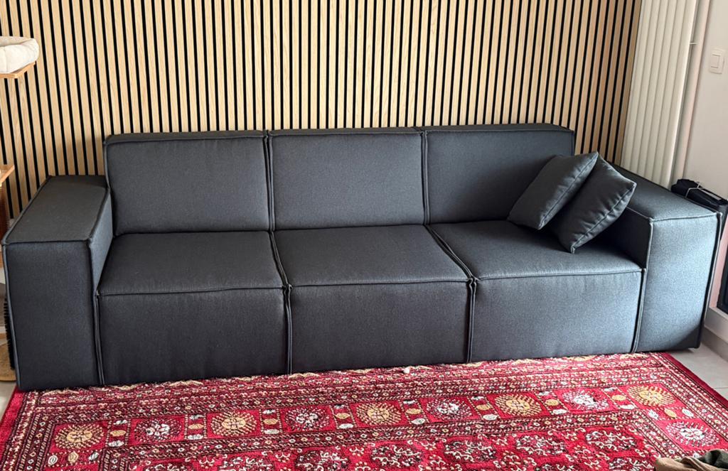 Canapé 4 places en tissu anthracite à vendre., Banc droit, Comme neuf, Enlèvement, Tissus