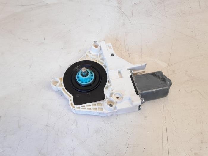 Moteur de vitre portière d'un Audi SQ5, -, 3 mois de garantie, Audi, Utilisé
