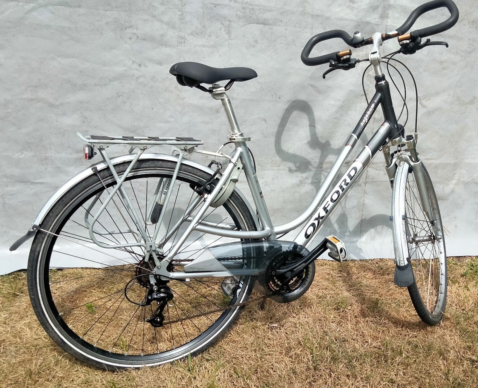 Vélo Oxford Rainbow pour femmes, 21 vitesses, 28 pouces, Autres marques, Vitesses, Frein sur jante, Enlèvement