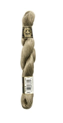 DMC Perle 5 - 25 meter - nummer  642, Ophalen of Verzenden, Nieuw, Handborduren, Borduurgaren of Zijde